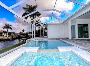 929 SW 40th Ter, Cape Coral, FL 33914