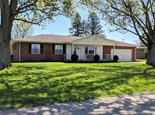 8166 Lochard Rd, Sidney, OH 45365