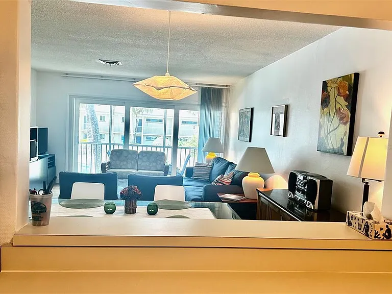 500 S Washington Dr #24B — Photo 14