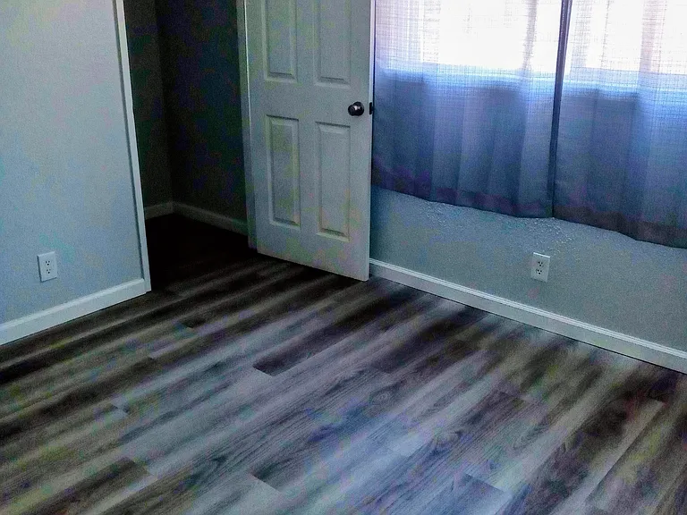 7903 Montgomery Ave #13 — Photo 11