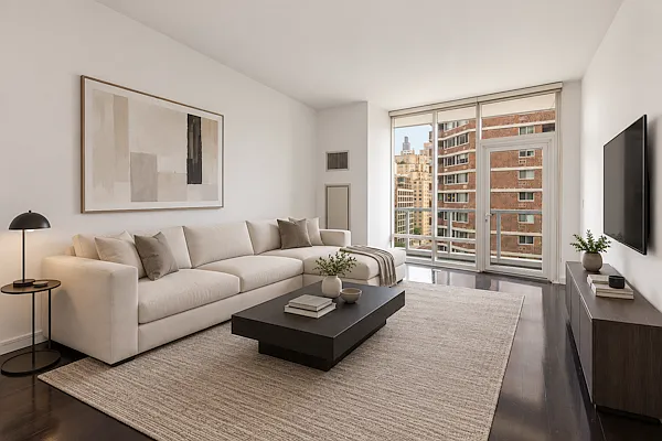 300 E 23rd St #9B