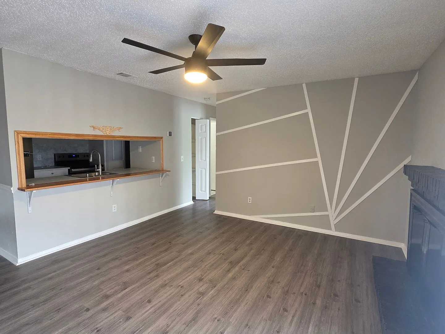 207 Weddell Street — Photo 2