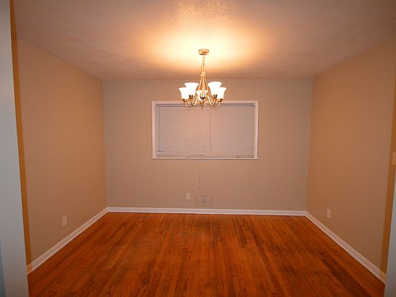 5th image of 6423 Birch Glen Dr
