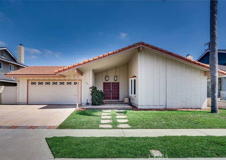 1st image of 6381 Myrtle Dr