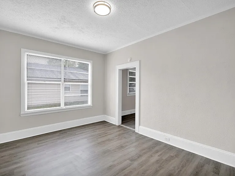6418 Sapphire Dr — Photo 23