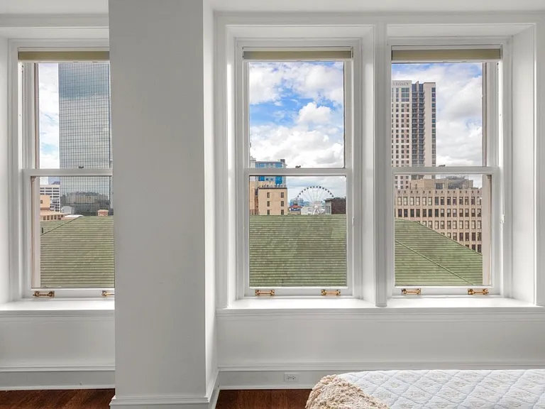57 Forsyth St NW #8D — Photo 11