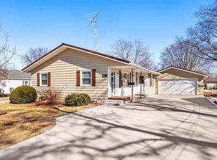 502 S 8th Ave, Washington, IA 52353