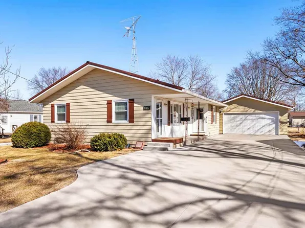 502 S 8th Ave, Washington, IA 52353