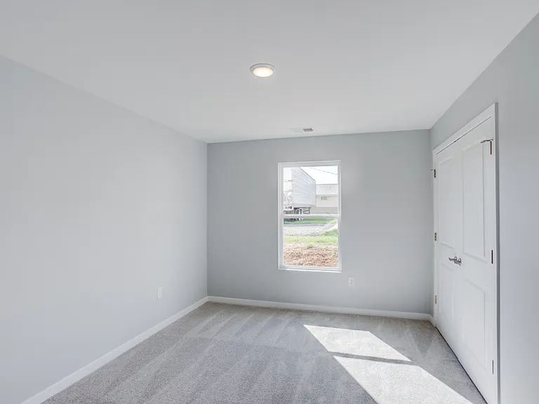 Cypress Point Apartments — Photo 23
