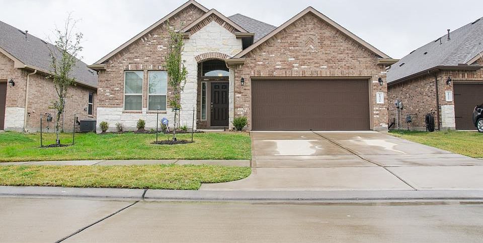 1st image of 18326 Green Peak Ln