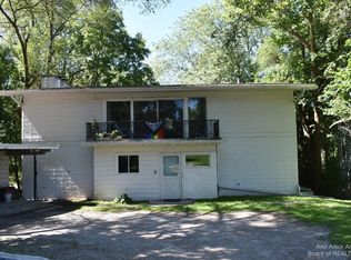 2200 Washtenaw Ave APT 1, Ann Arbor, MI 48104