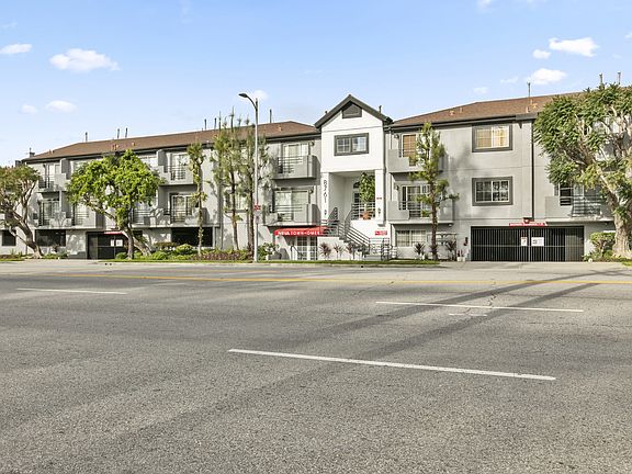 2nd image of 8761 De Soto Ave APT 118