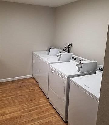 5th image of 629 E 8th Ave #3