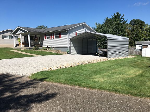 3rd image of 14 1st Ave