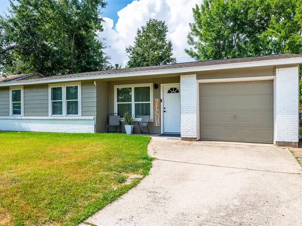 5311 Louise St, Baytown, TX 77521
