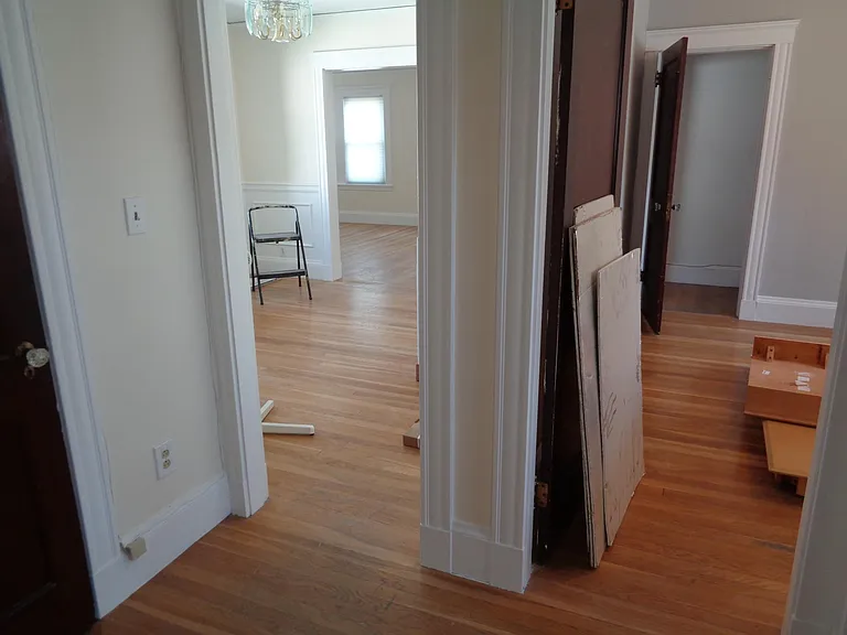 Fairview Ave — Photo 5