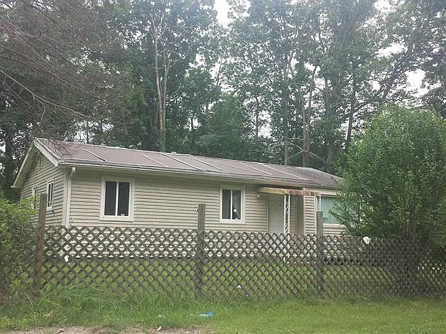 1st image of 347 Snow Ave
