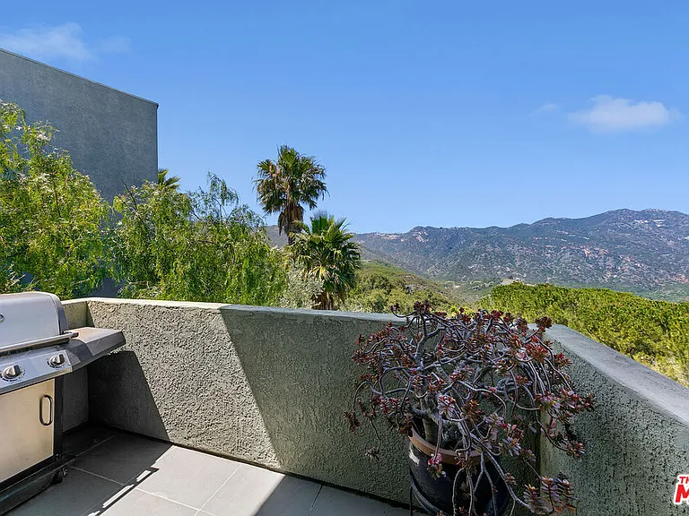 2044 Corral Canyon Rd — Photo 17