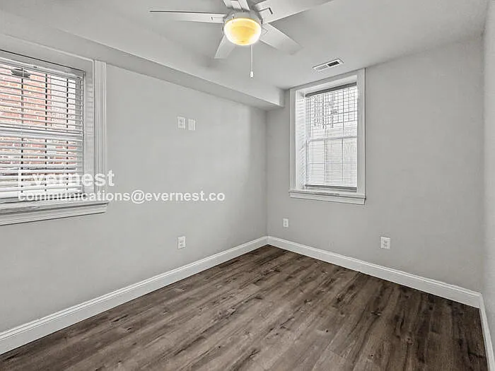 2438 Callow Ave — Photo 13