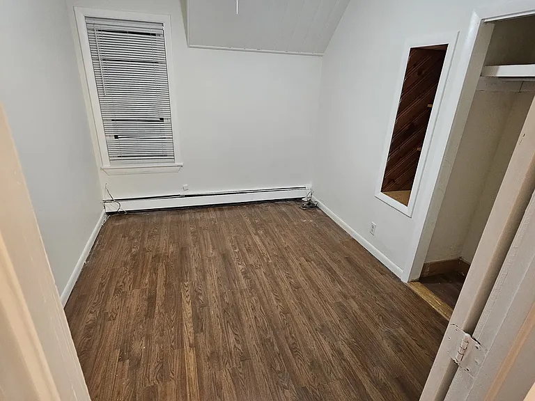 88 Vine St #2 — Photo 2