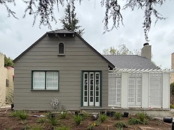 402 N Irving Blvd, Los Angeles, CA 90004