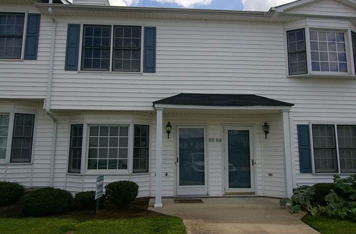 1st image of 3822 L5 Sterling Pointe Dr