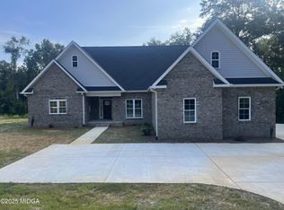 180 Ridge Cir, Macon, GA 31216