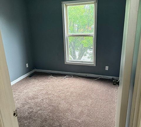 3rd image of 425 Euclid Ave #425