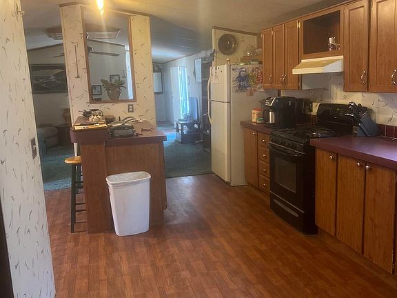 4th image of 3504 Pineview Ln