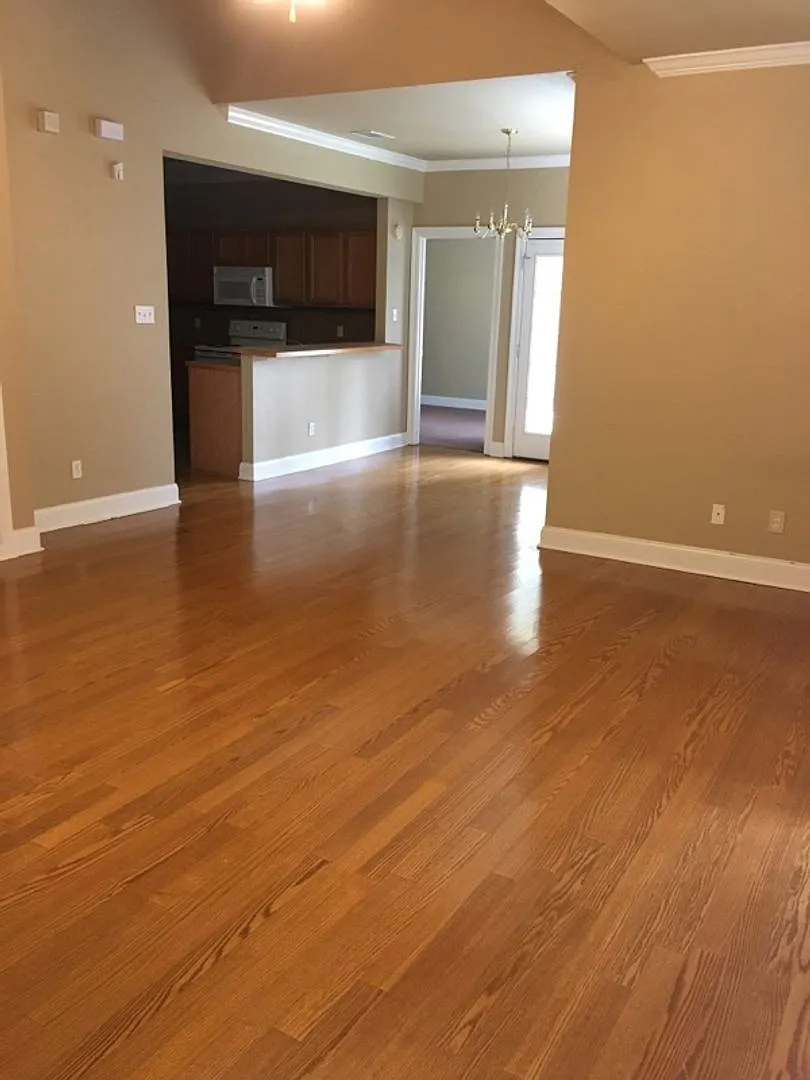2 bedroom/2 bath condo — Photo 2