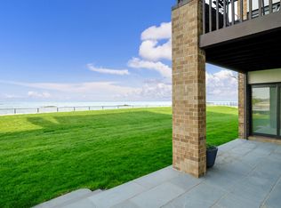 17 Waters Edge Edge #17, Rye, NY 10580