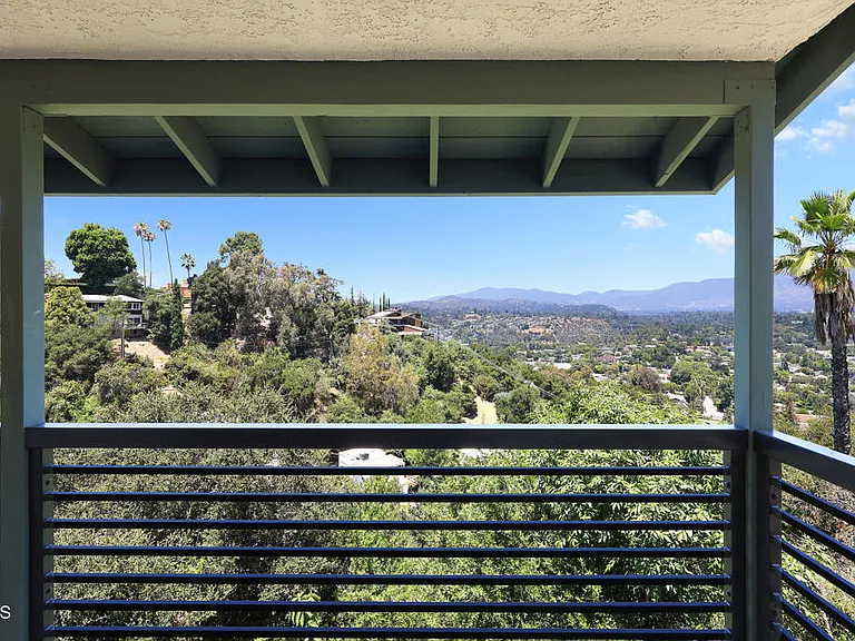 534 Alta Vista Ave — Photo 42