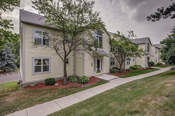 1st image of 2221 S Huron Pkwy APT 4