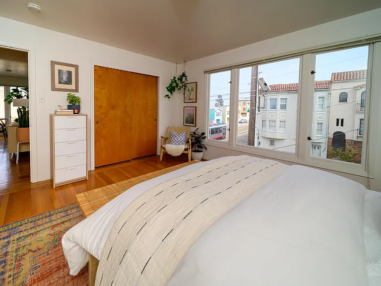 1301 Judah St — Photo 20