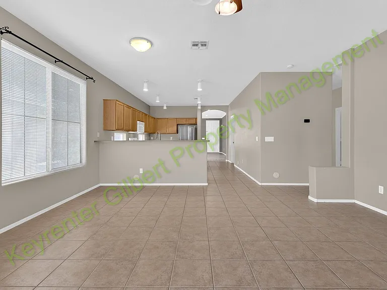 3676 E Bruce Ave — Photo 15