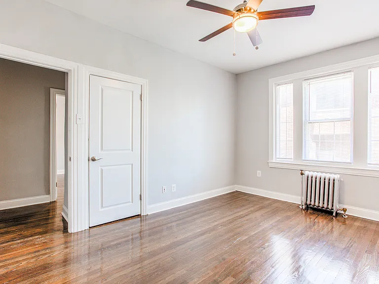 Campus Apartments — Photo 14