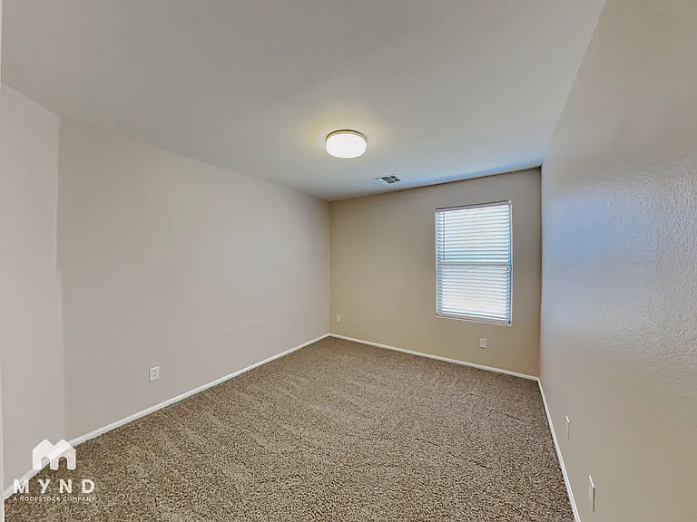 4265 E Bonanza Rd — Photo 32