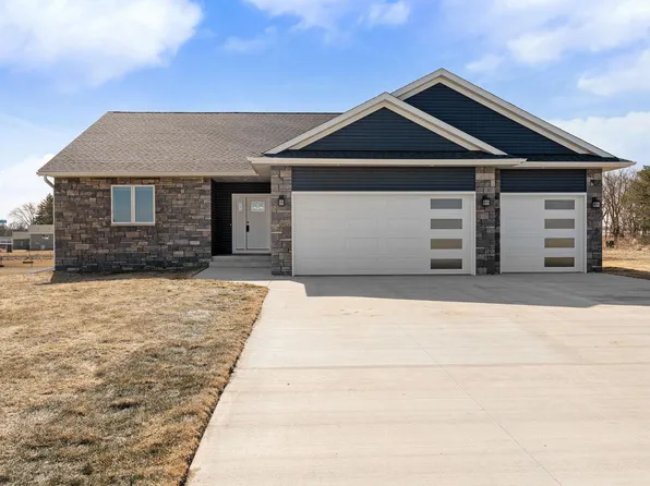 1804 13th Pl NE, Austin, MN 55912