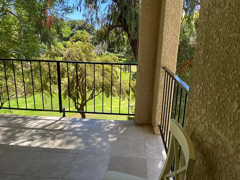5510 Paseo Del Lago W #2B — Photo 11