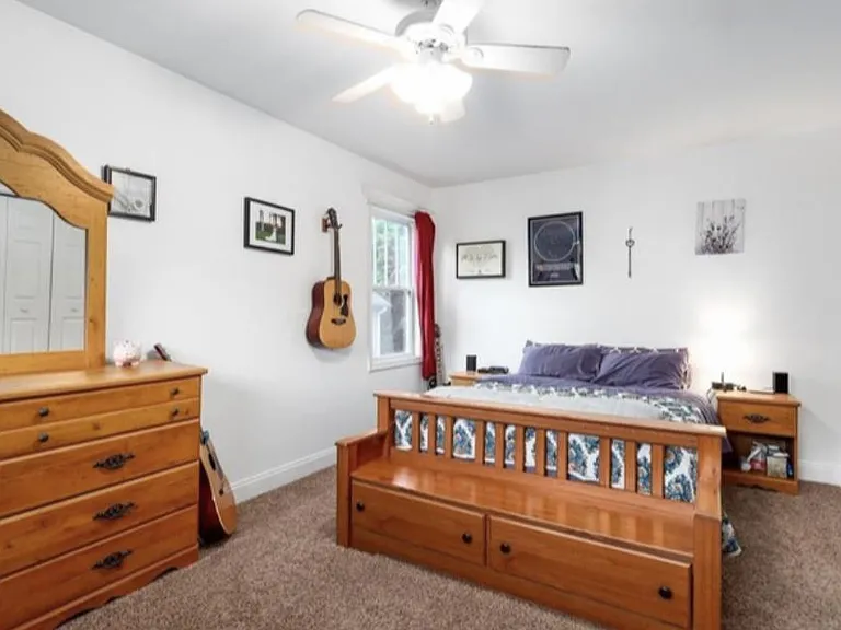 104 Mashburn Pl — Photo 3