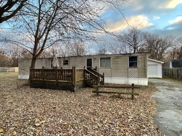 745 E Dayton Ct, Godley, IL 60407