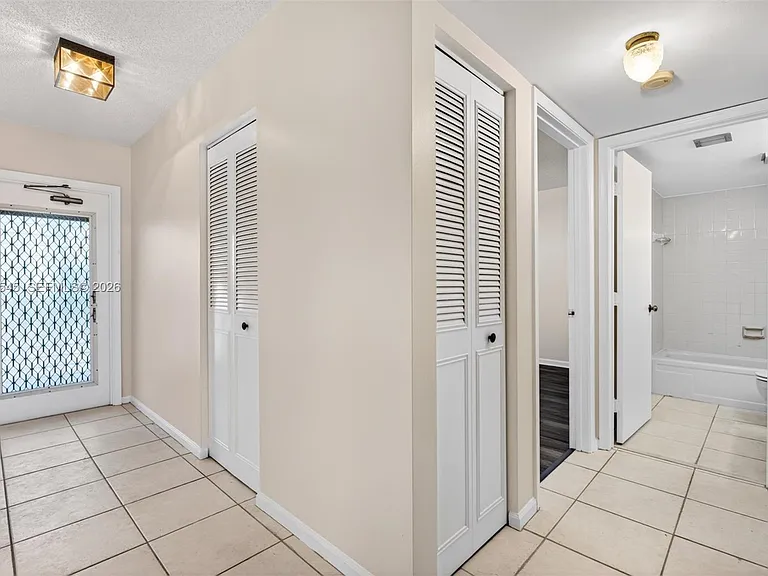357 N Rock Island Rd #207 — Photo 5