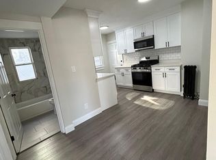 215 Ferry St #1, Everett, MA 02149