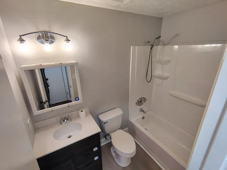 1161 Patrick Dr — Photo 20