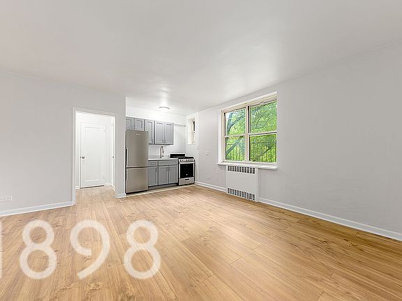 2nd image of 5570 Netherland Ave APT 3D