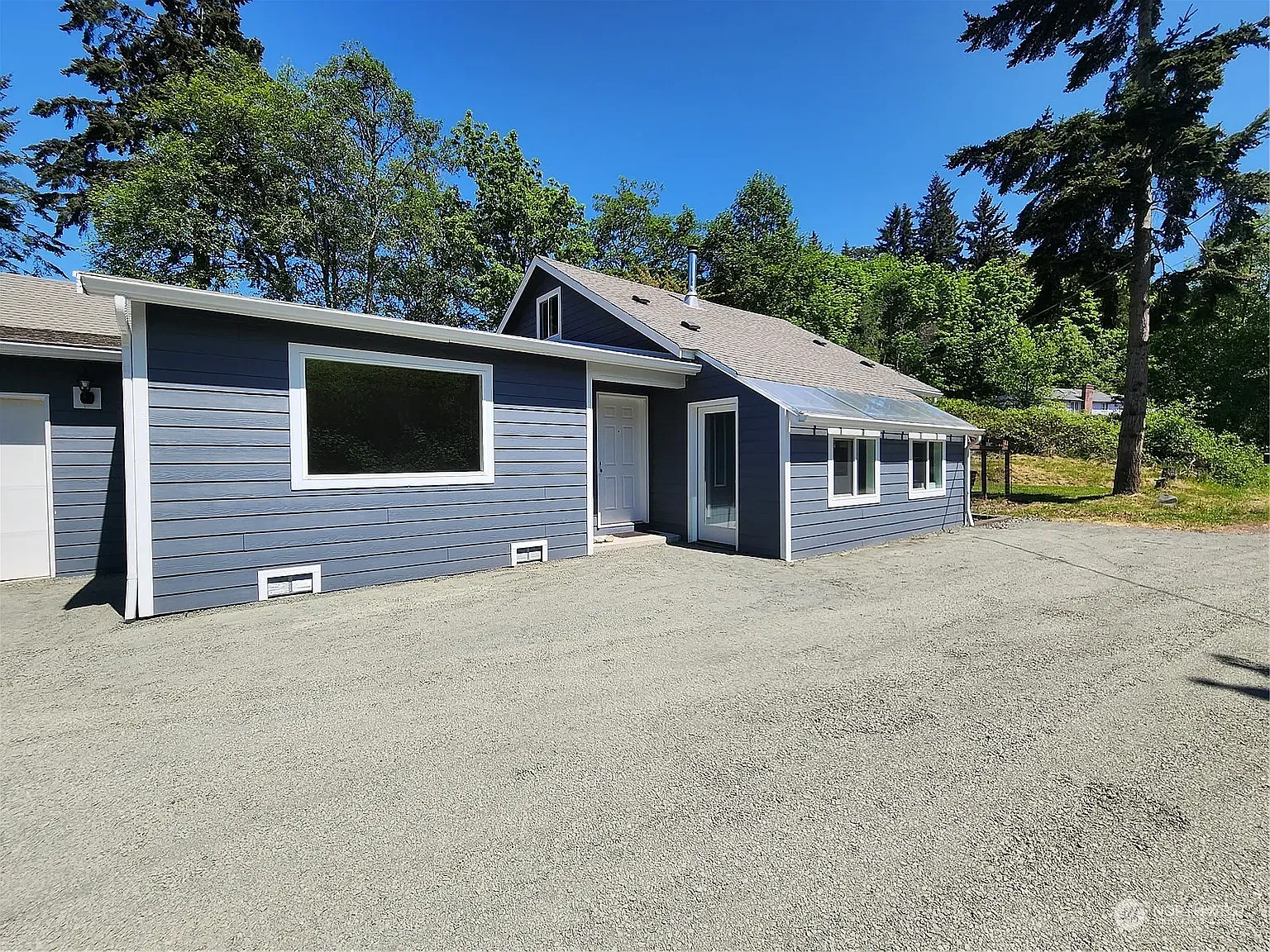 2033 E Keller Dr — Photo 3