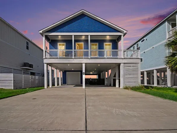 2431 103rd St, Galveston, TX 77554