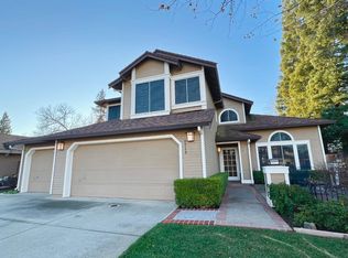 2213 Thurton Dr, Roseville, CA 95747