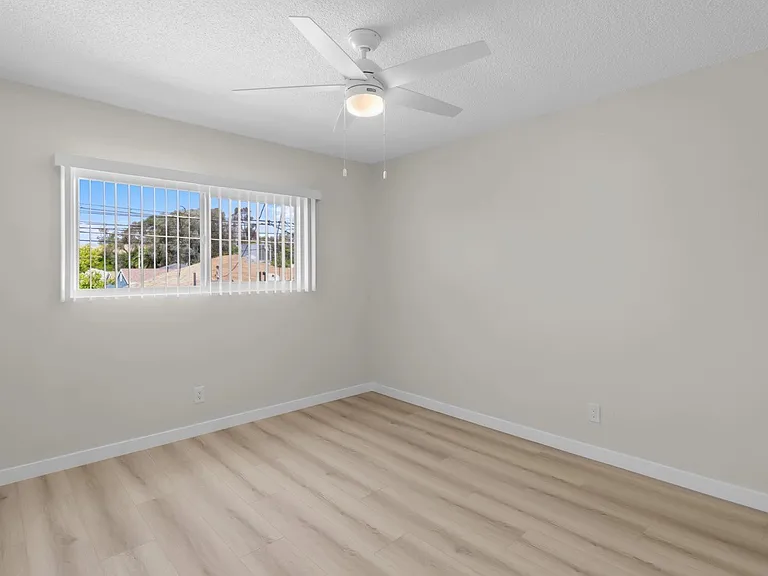 2823 S Corning St #4 — Photo 24