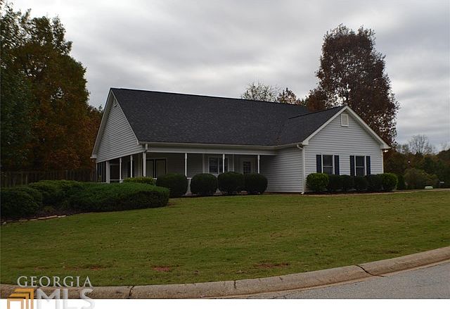2nd image of 10 Freeman Point